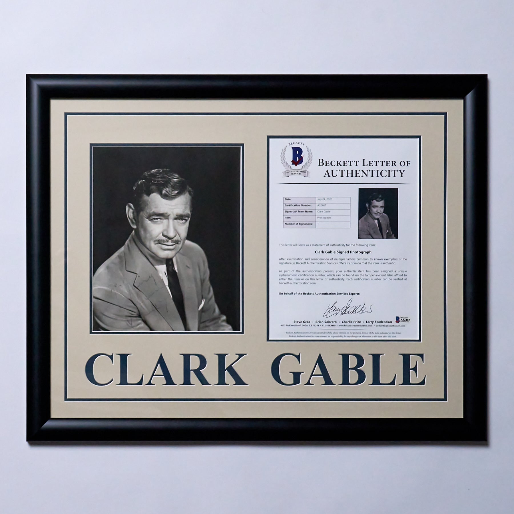 Clark Gable （クラークゲーブル）直筆サイン（鑑定書付き） クラーク・ゲーブル - ファンコレクションズ