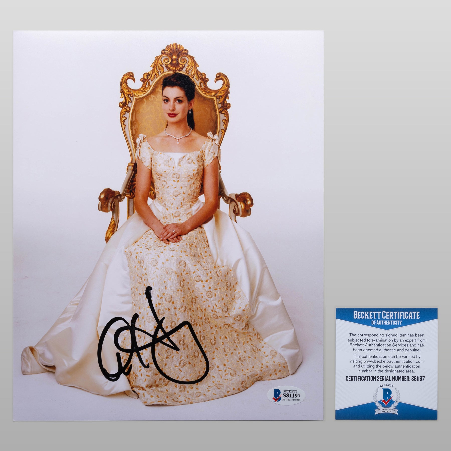 アン・ハサウェイ