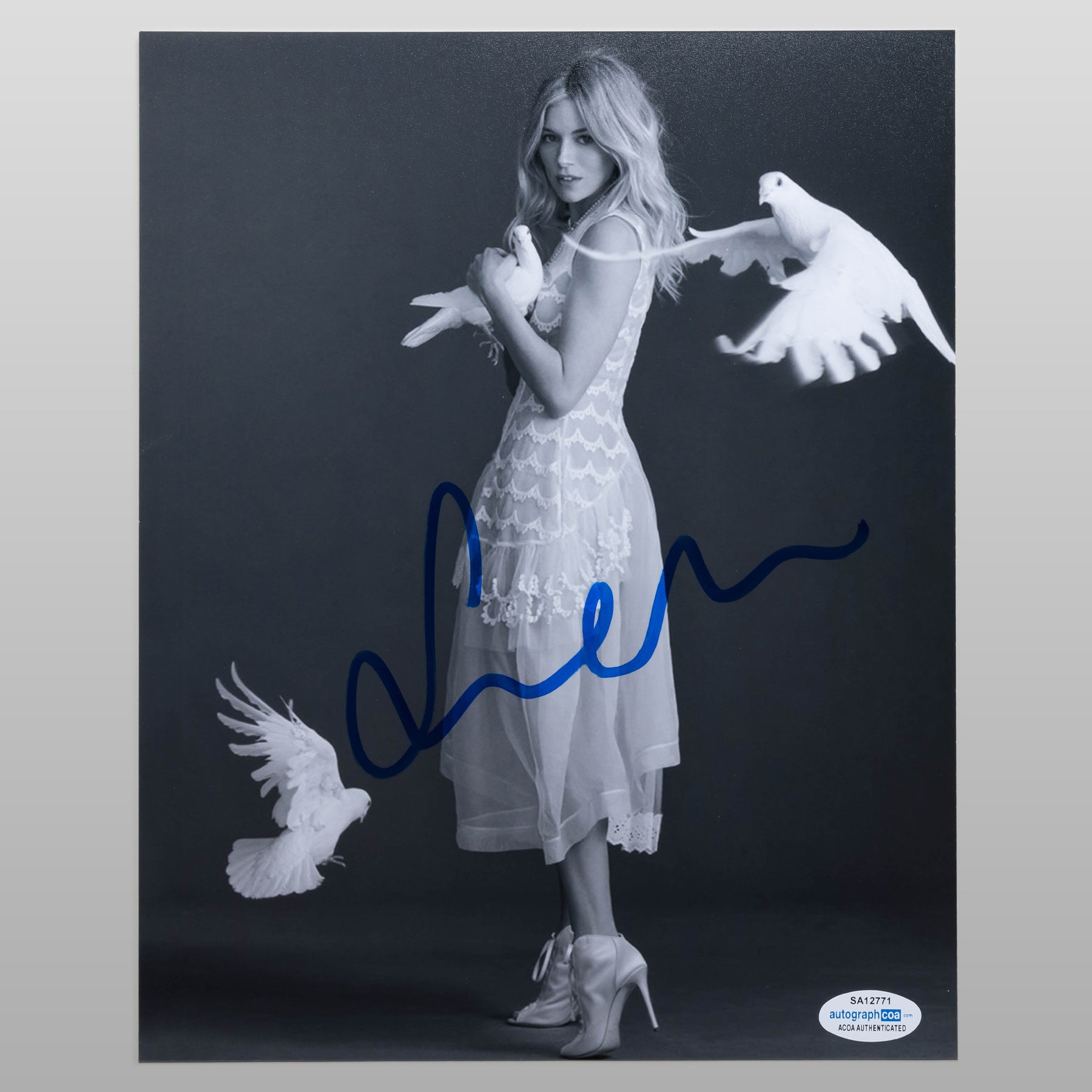 シエナ・ミラー