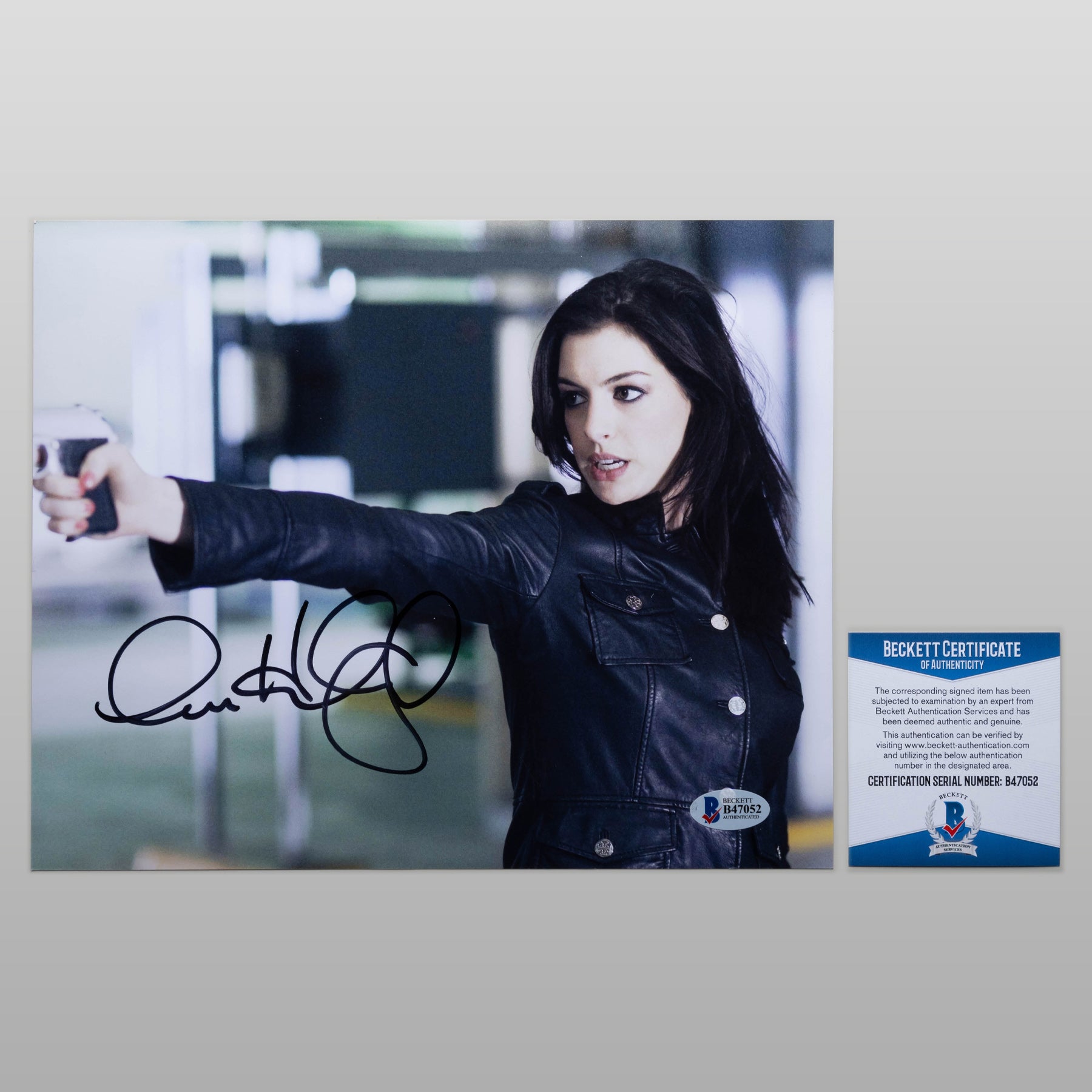 アン・ハサウェイ