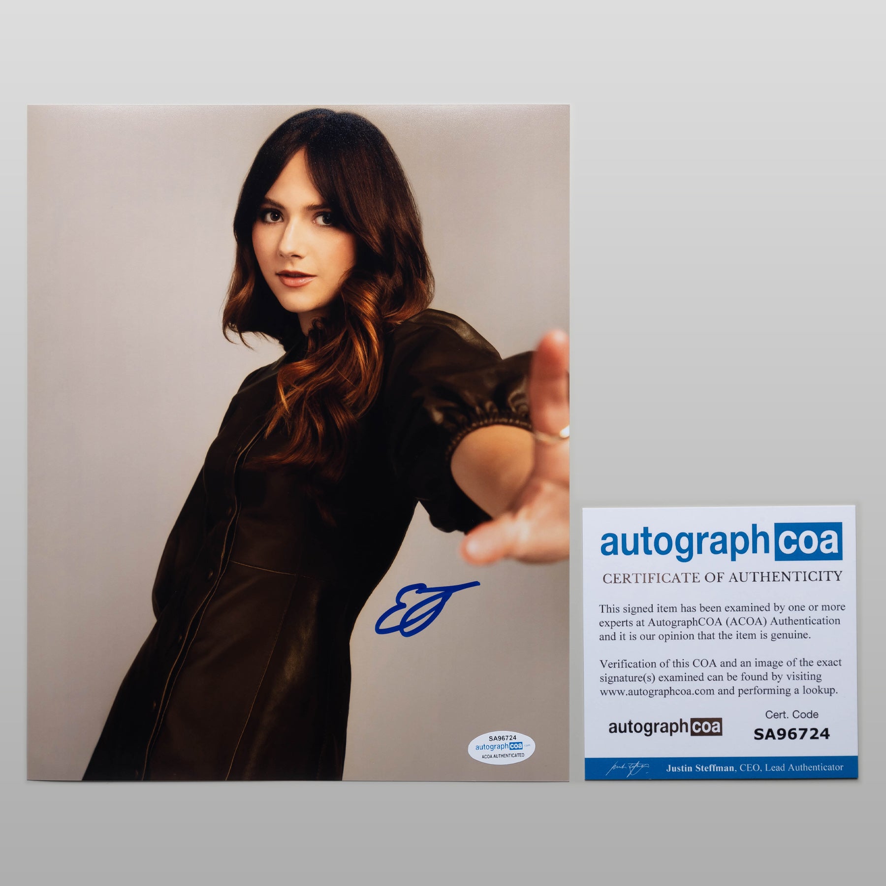 エミリア・ジョーンズ