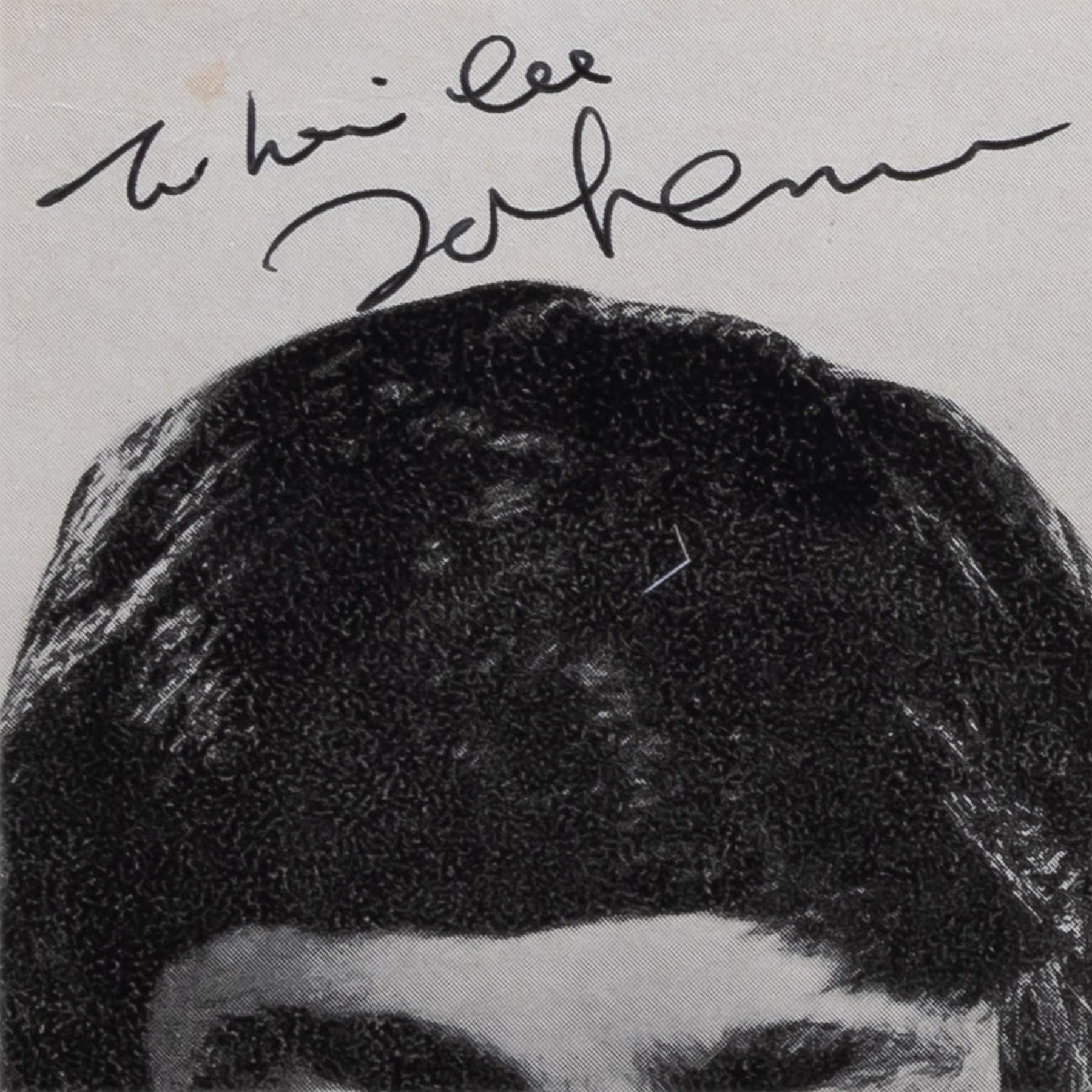 超レア ジョンレノン直筆サイン入り写真(ビートルズ) ジョン・レノン所有ビートルズサイン付きLP、およそ2500万円で