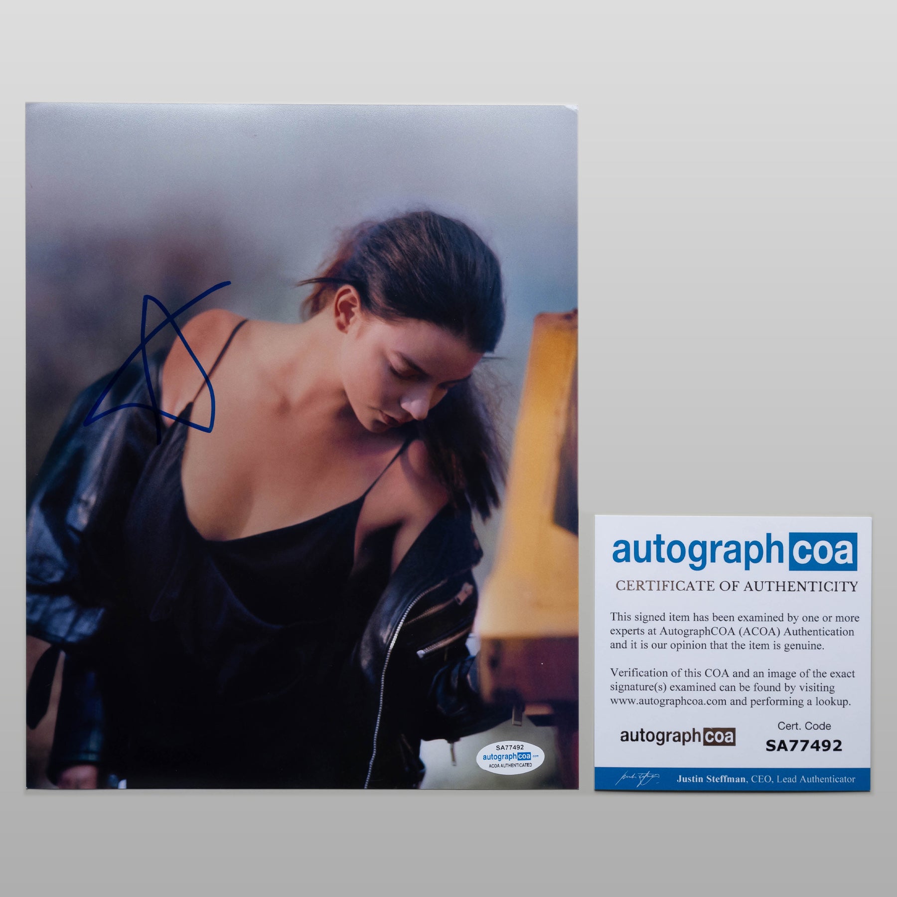 アニャ・テイラー＝ジョイ - ファンコレクションズ